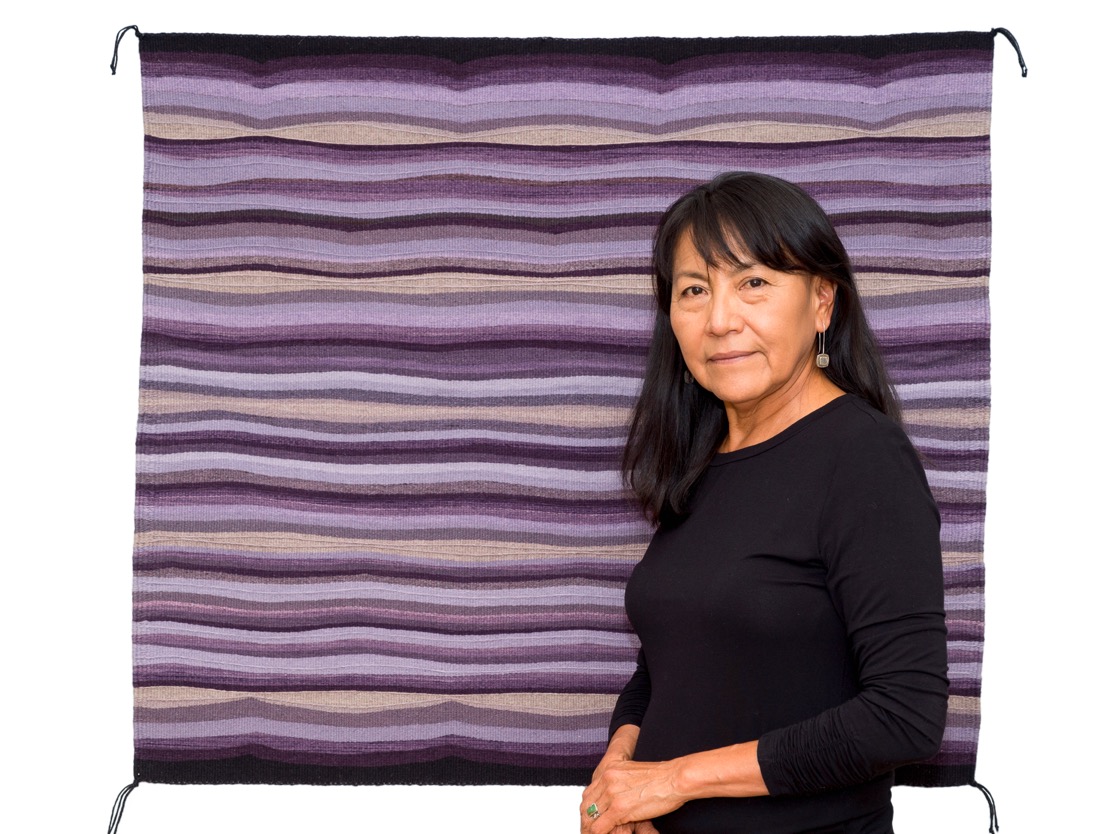 DY Begay with her weaving Confluence of Lavender  © Kelso Meyer 2016